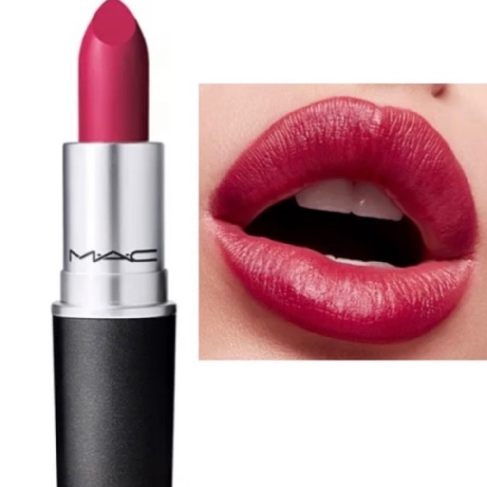 MAC matte lipstick in Keep Dreaming